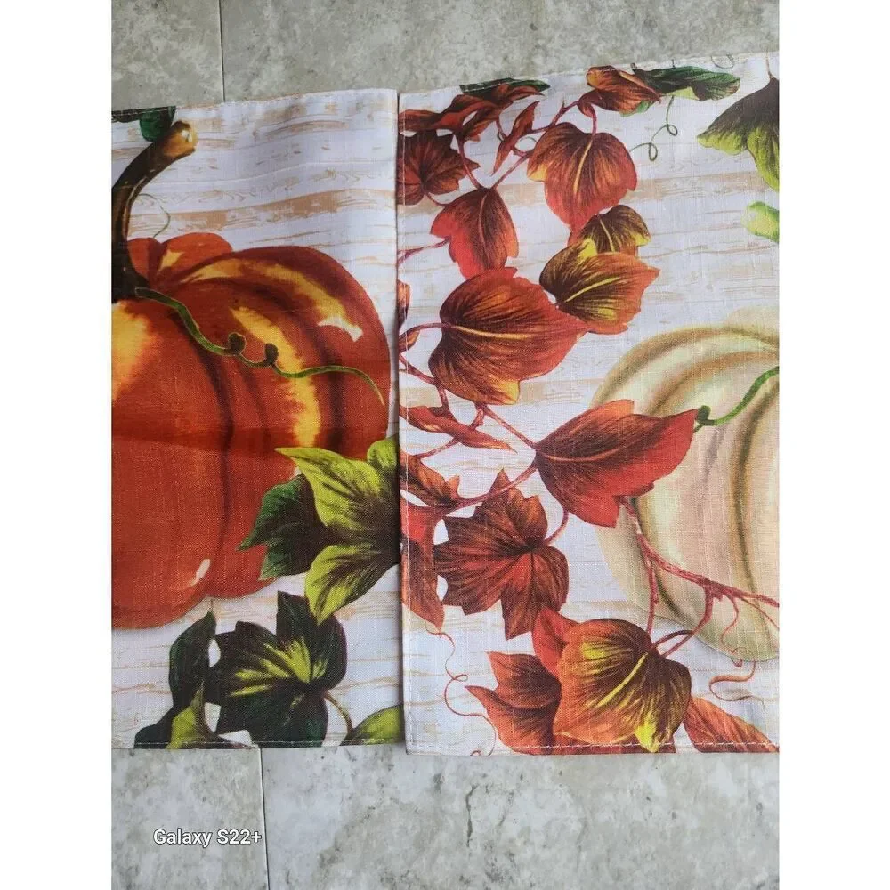 Home Collection 2 pumpkin placemats,  NWT